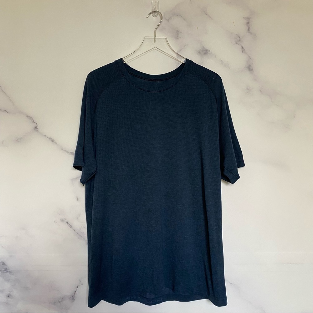 Lululemon Metal Vent Tech Short Sleeve